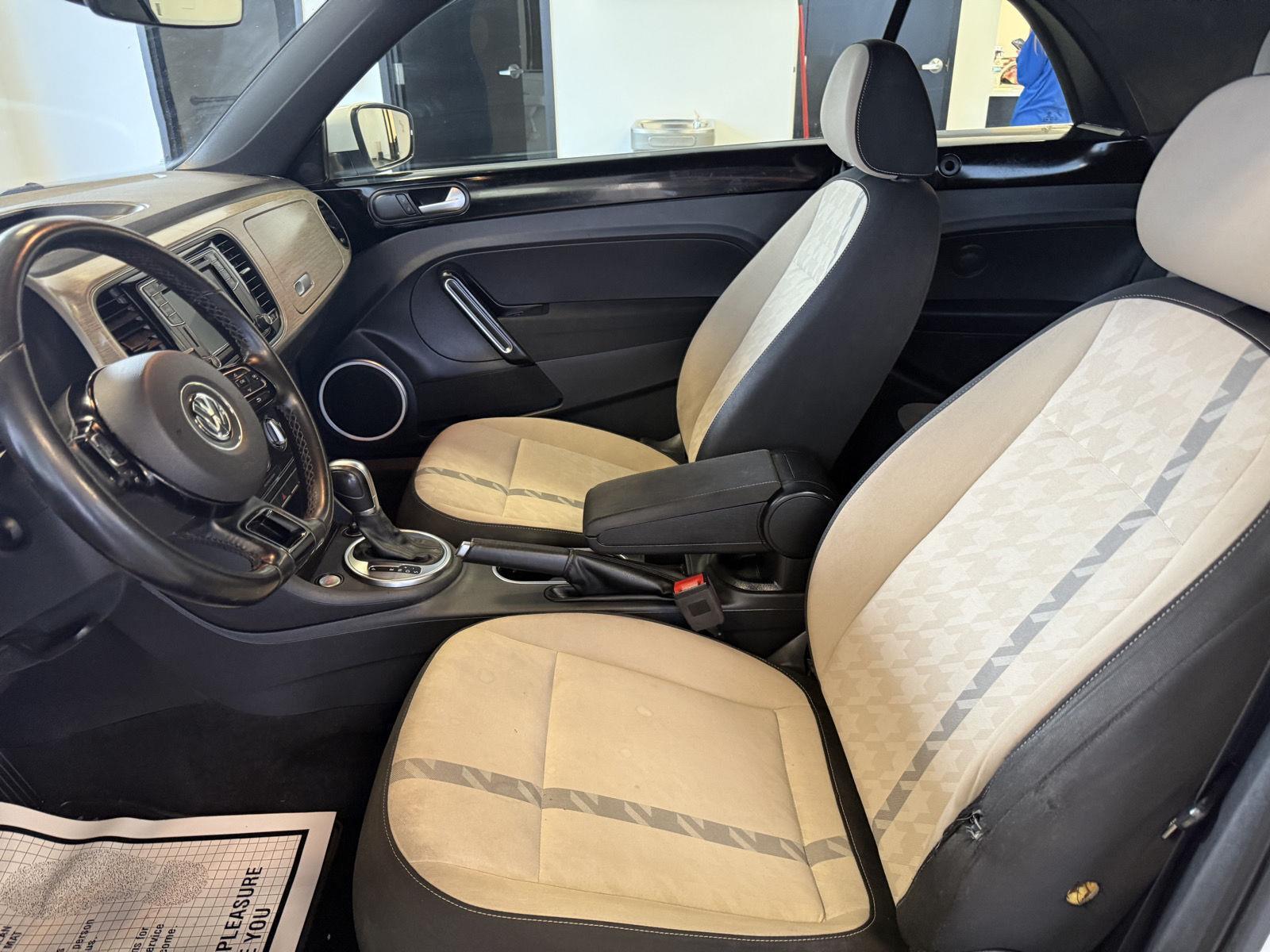 Used 2018 Volkswagen Beetle Convertible for sale in St. Joseph MO