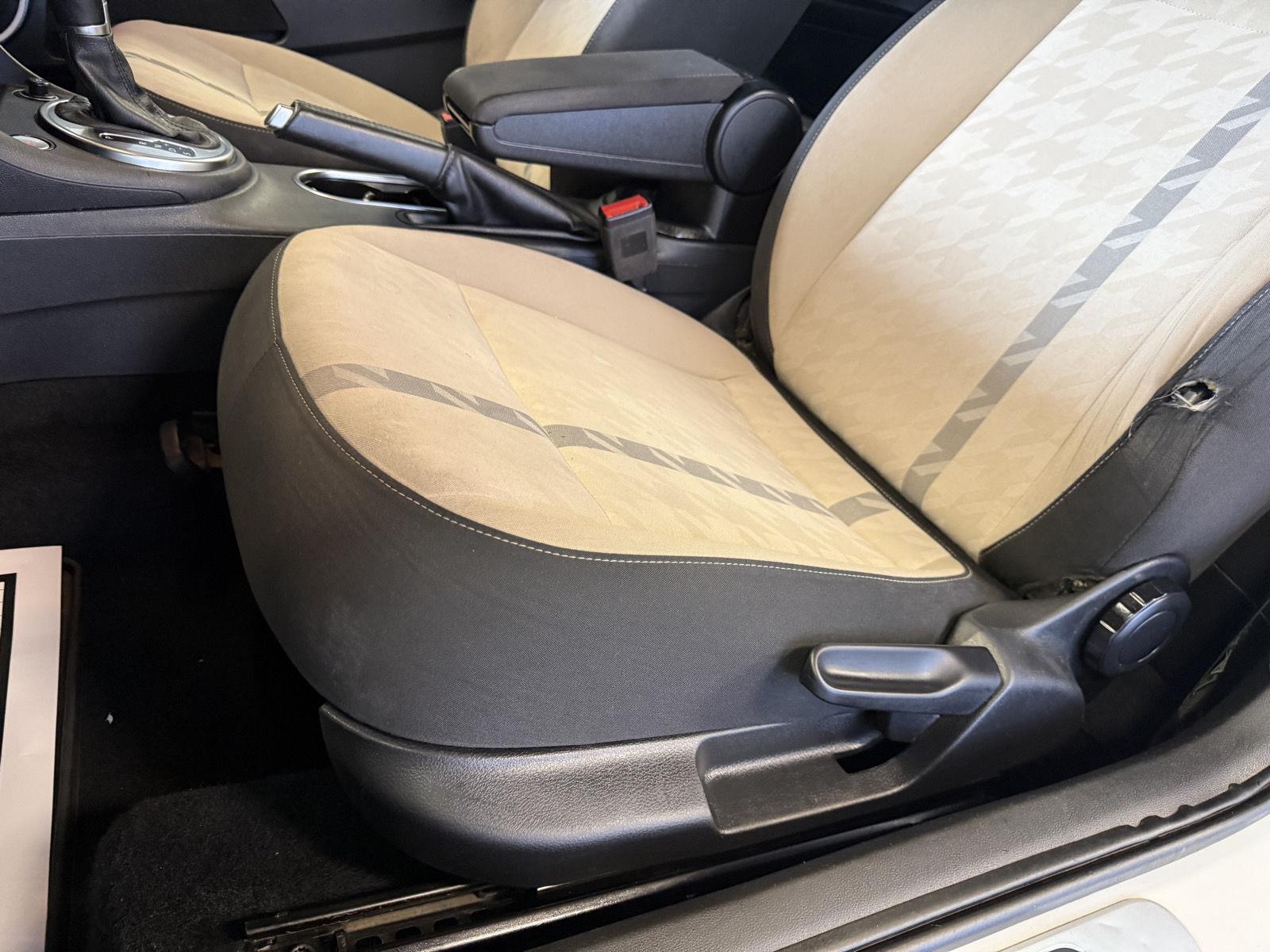 Used 2018 Volkswagen Beetle Convertible for sale in St. Joseph MO