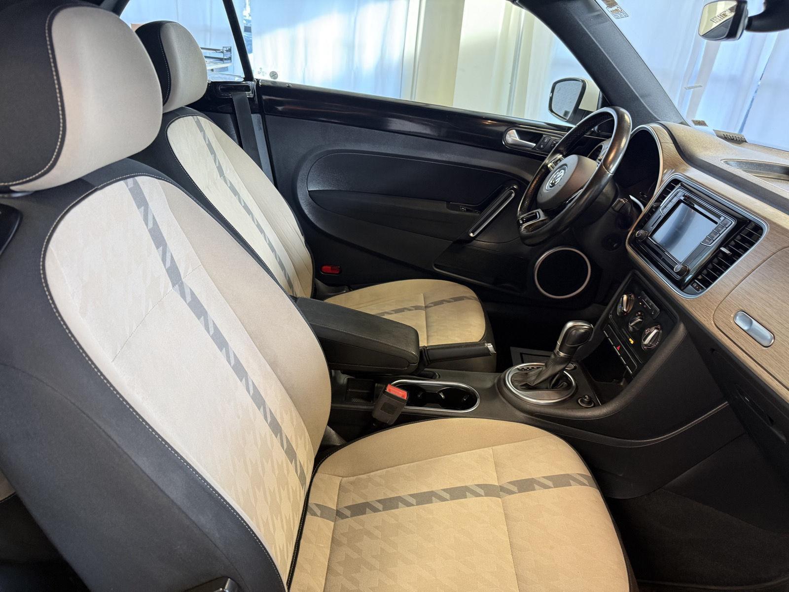 Used 2018 Volkswagen Beetle Convertible for sale in St. Joseph MO