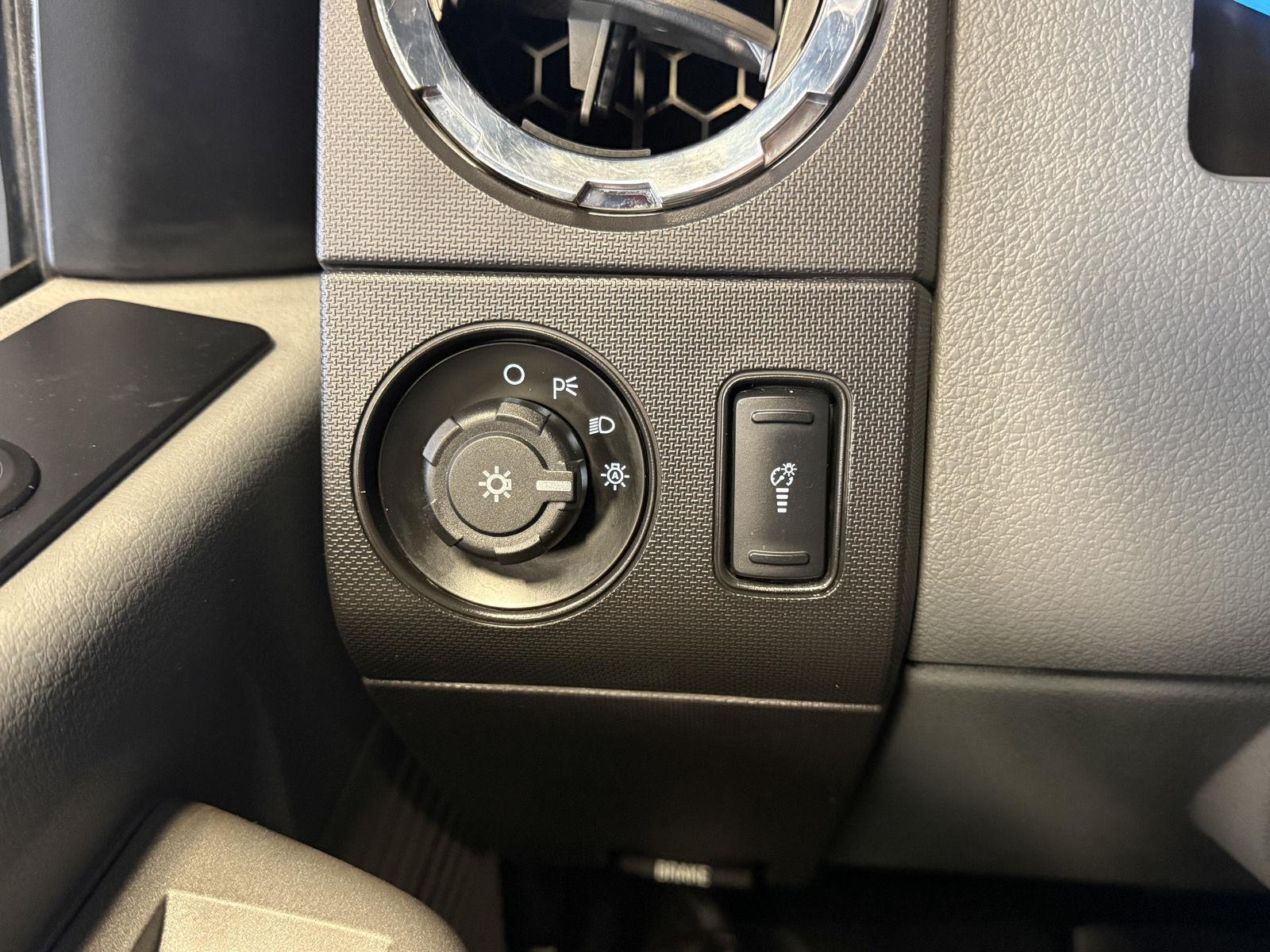 Pre-Owned 2013 Ford Super Duty F-250 for sale in St. Joseph MO