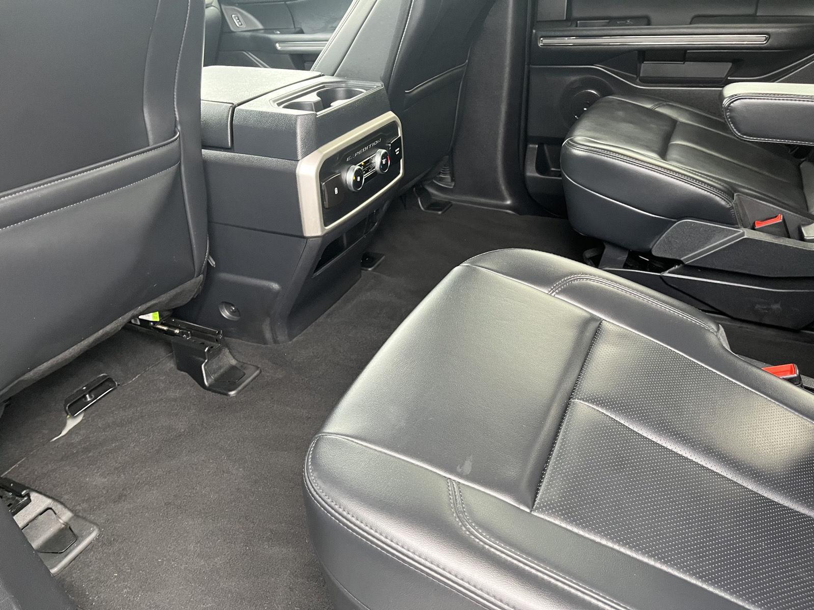 Pre-Owned 2024 Ford Expedition for sale in St. Joseph MO