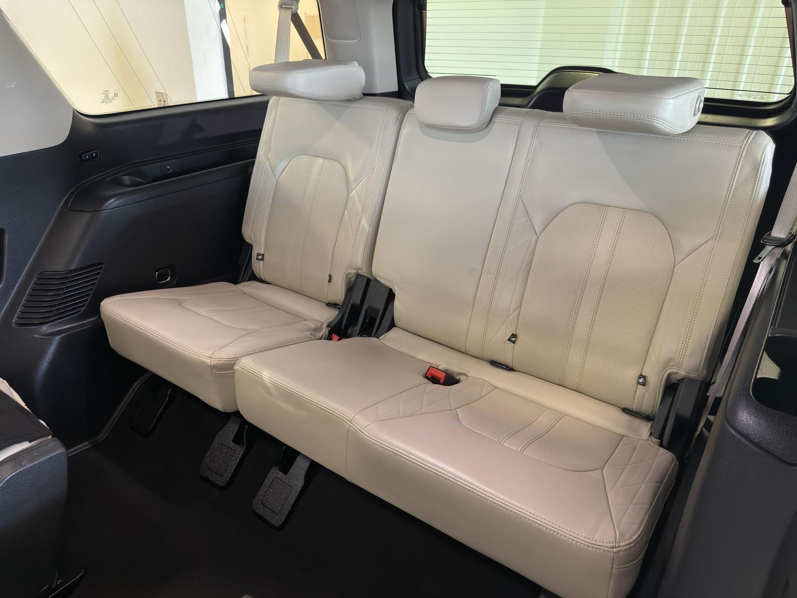 Used 2024 Ford Expedition Max for sale in St. Joseph MO