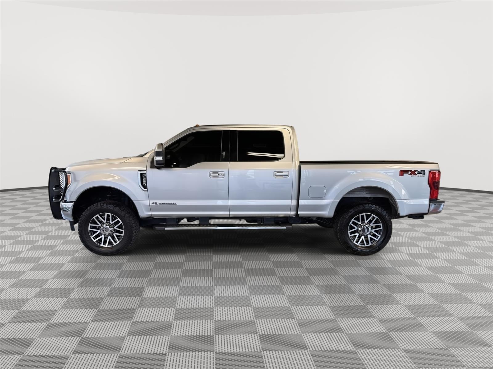 Used 2019 Ford Super Duty F-250 Lariat Crew Cab Truck for sale in St. Joseph MO
