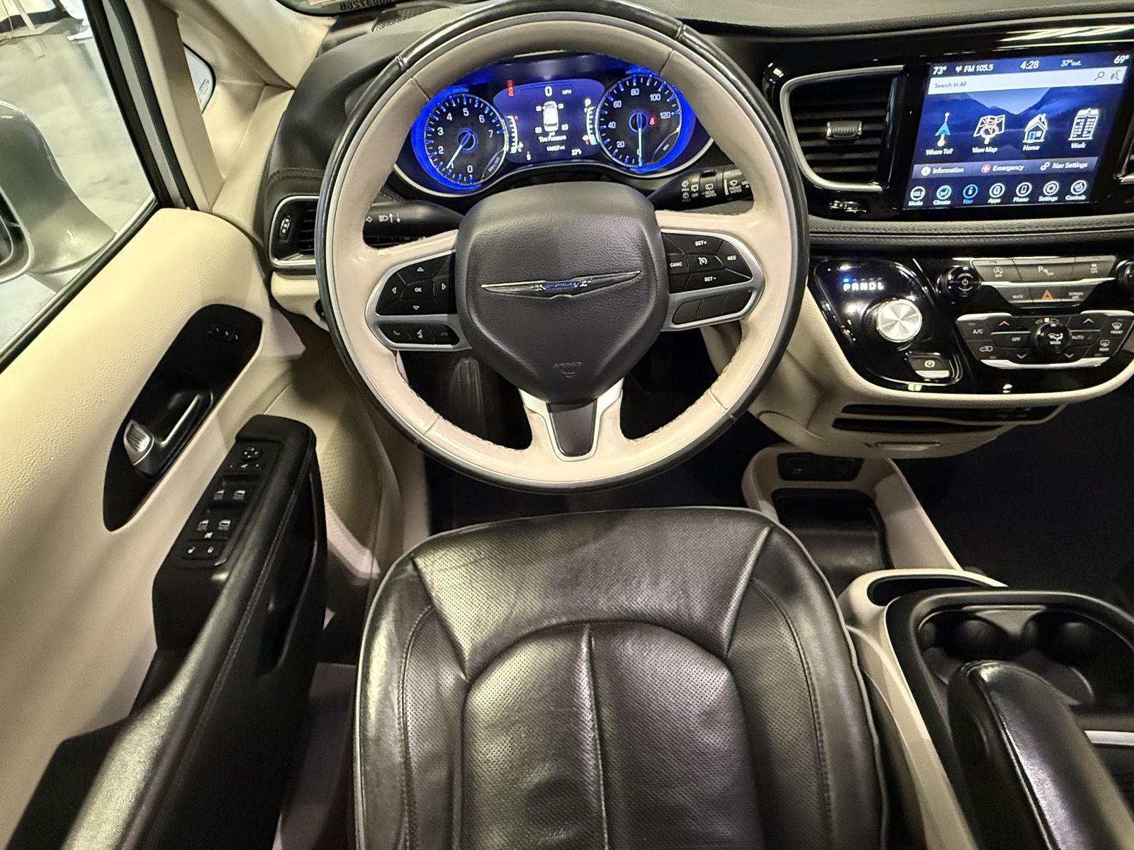 Pre-Owned 2020 Chrysler Pacifica for sale in St. Joseph MO