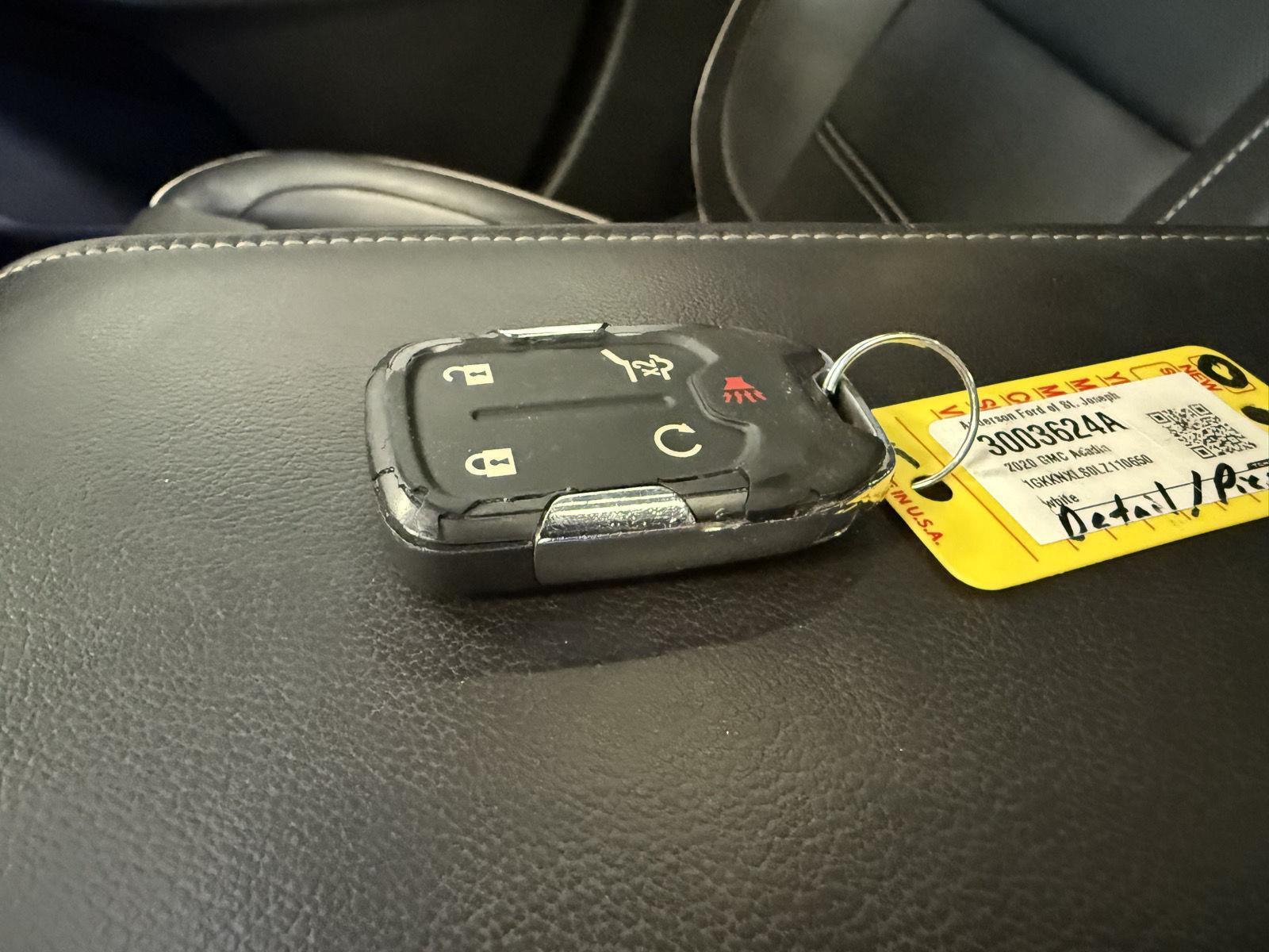 Pre-Owned 2020 GMC Acadia for sale in St. Joseph MO