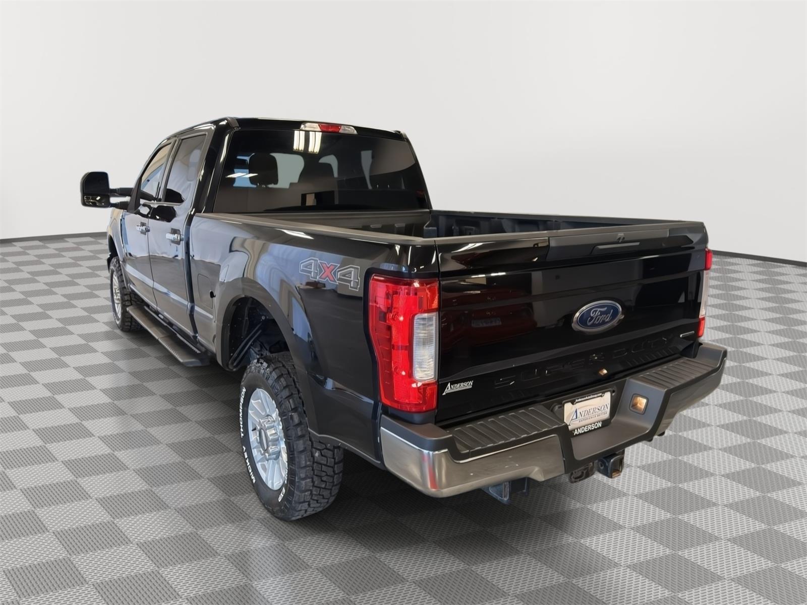 Pre-Owned 2019 Ford Super Duty F-250 for sale in St. Joseph MO