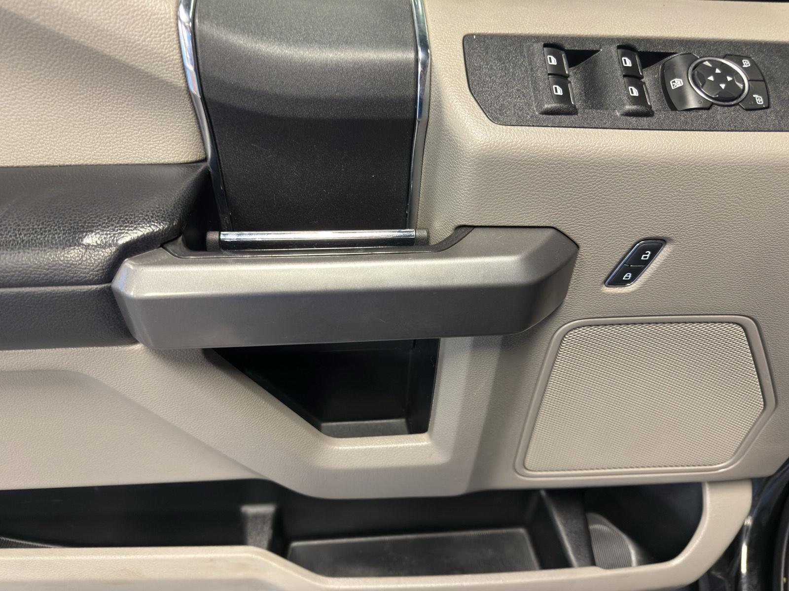 Pre-Owned 2019 Ford Super Duty F-250 for sale in St. Joseph MO