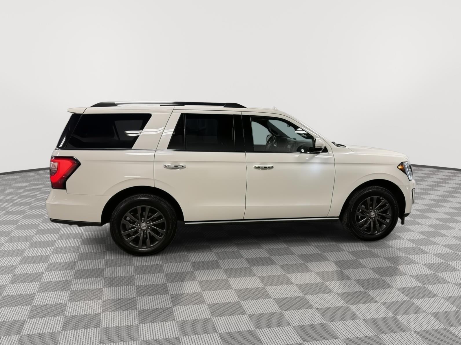 Pre-Owned 2020 Ford Expedition for sale in St. Joseph MO