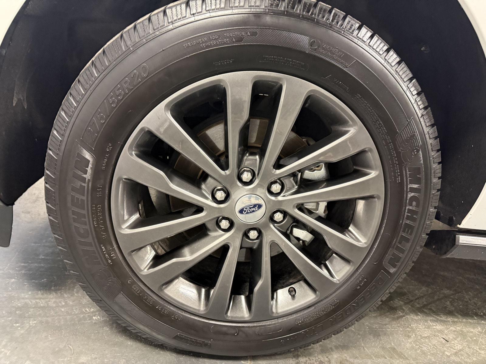 Pre-Owned 2020 Ford Expedition for sale in St. Joseph MO