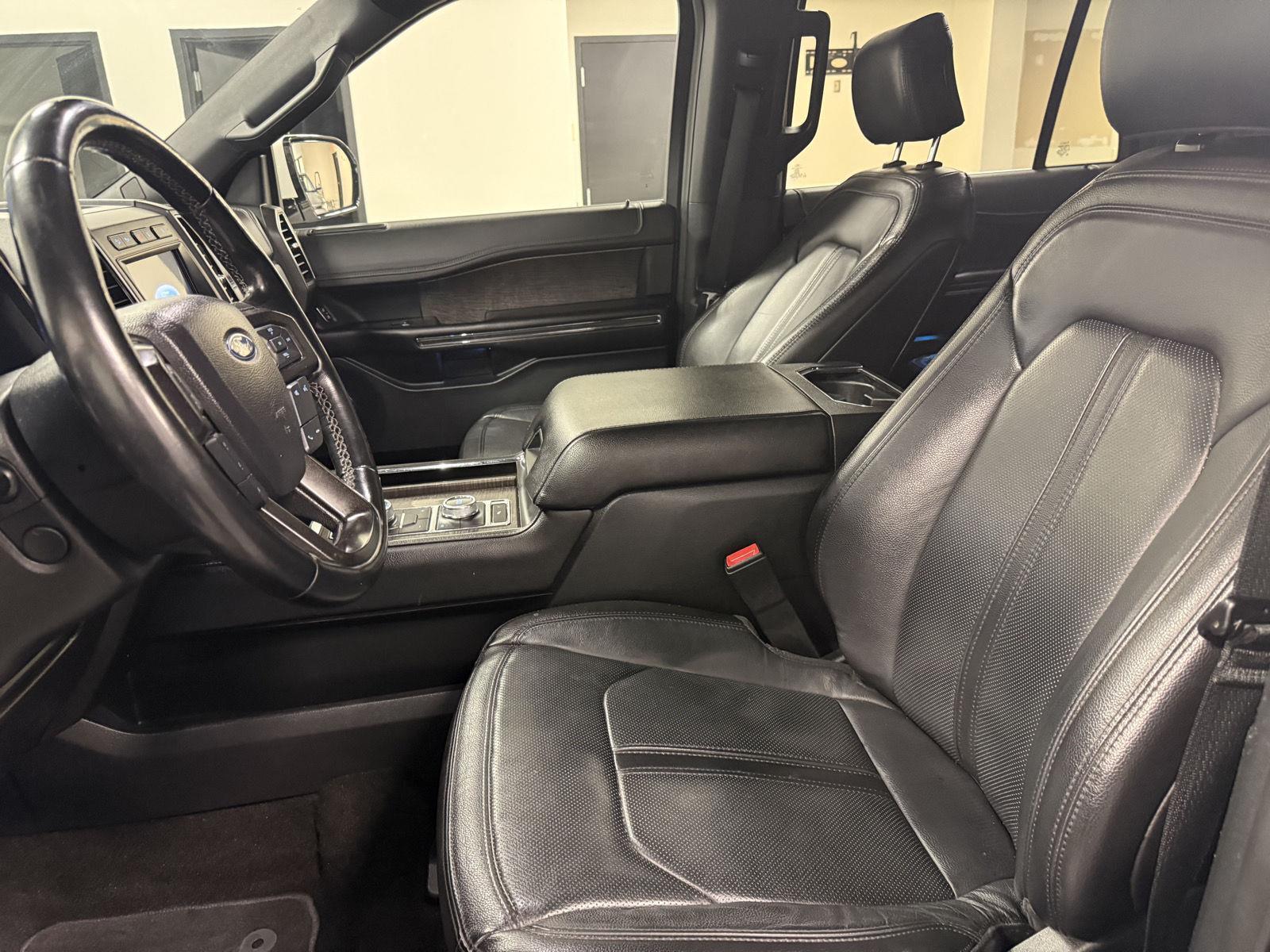 Pre-Owned 2020 Ford Expedition for sale in St. Joseph MO