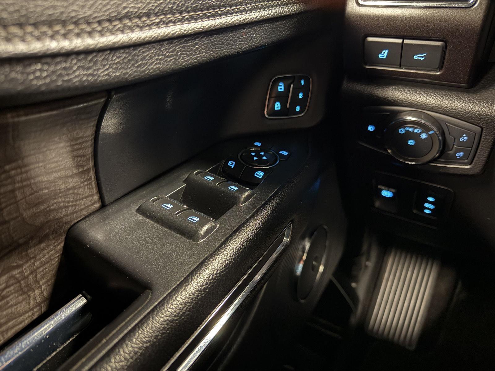 Pre-Owned 2020 Ford Expedition for sale in St. Joseph MO