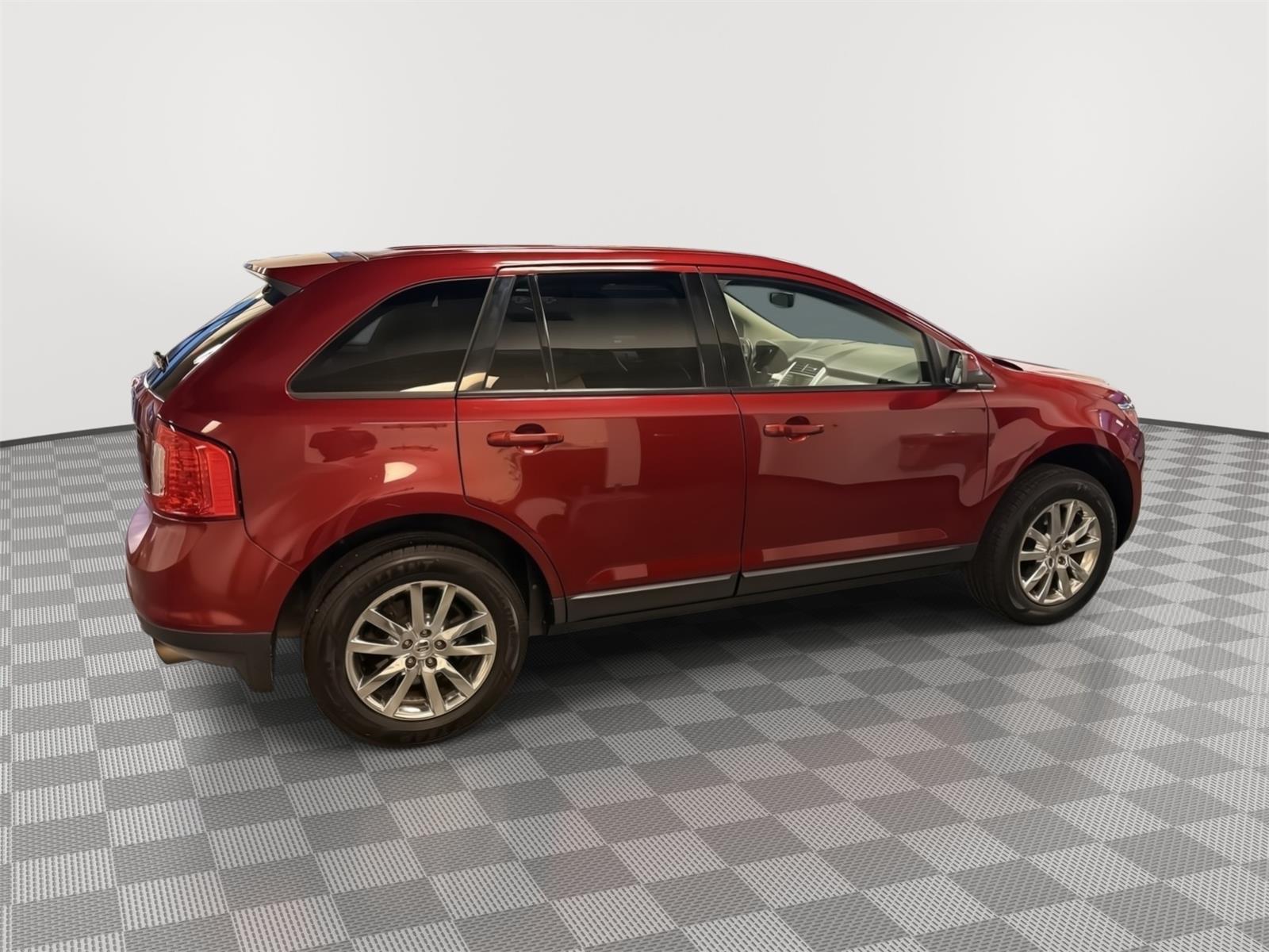 Pre-Owned 2013 Ford Edge for sale in St. Joseph MO