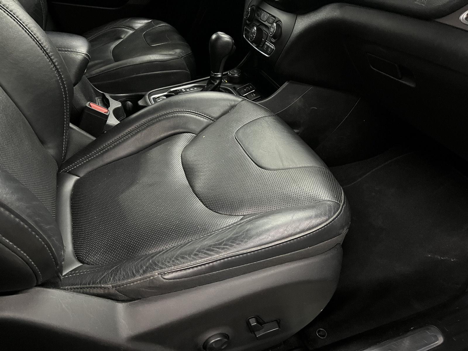 Pre-Owned 2020 Jeep Cherokee for sale in St. Joseph MO