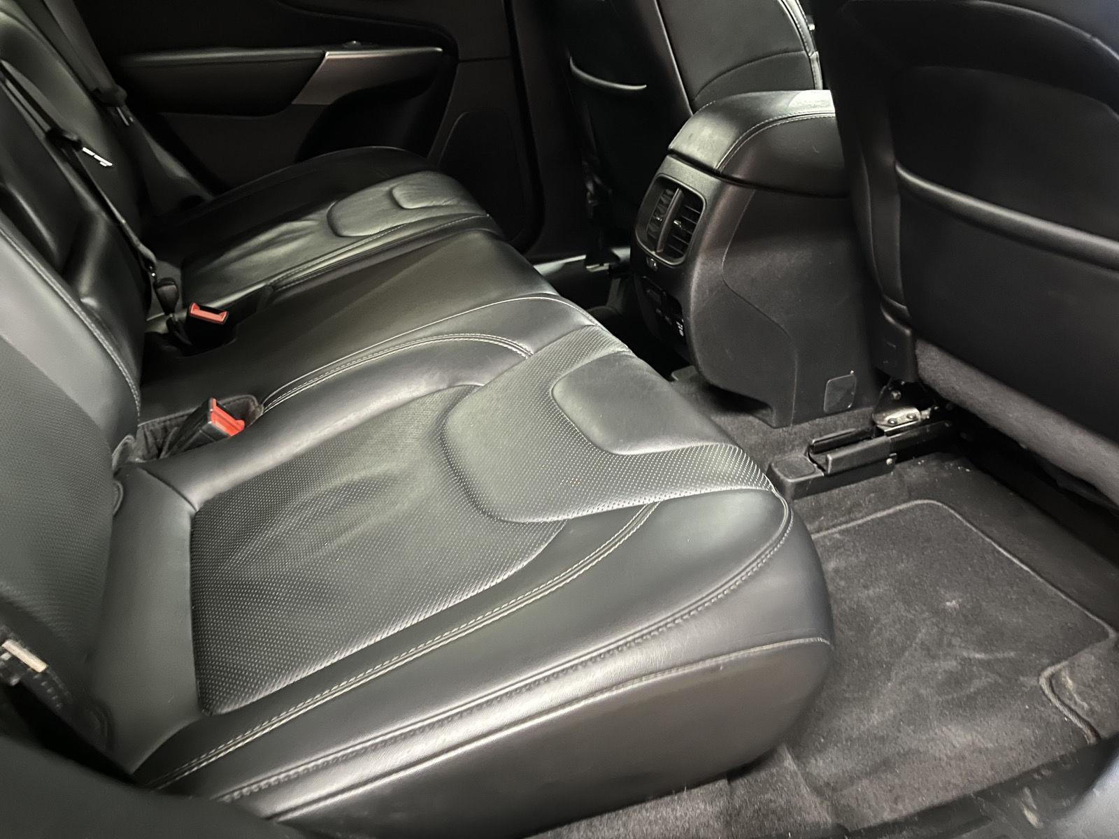 Pre-Owned 2020 Jeep Cherokee for sale in St. Joseph MO