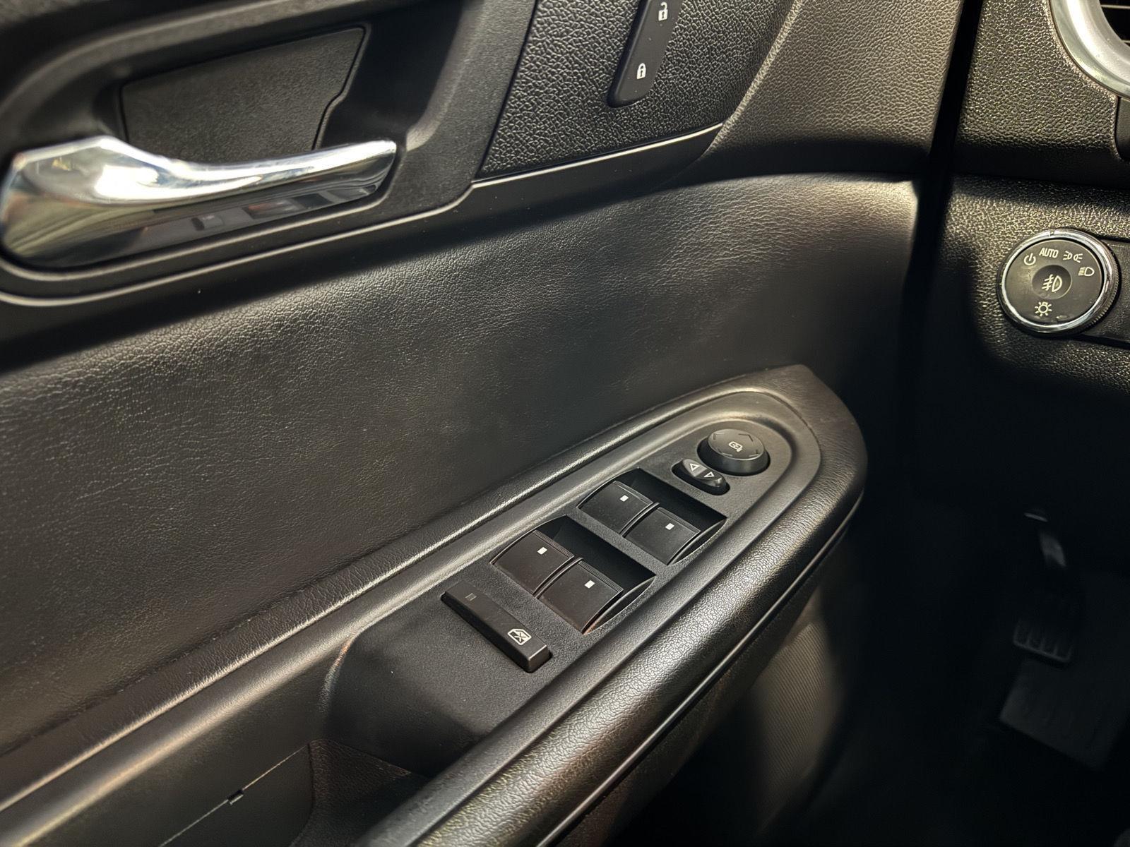 Used 2014 Chevrolet Traverse for sale in St. Joseph MO