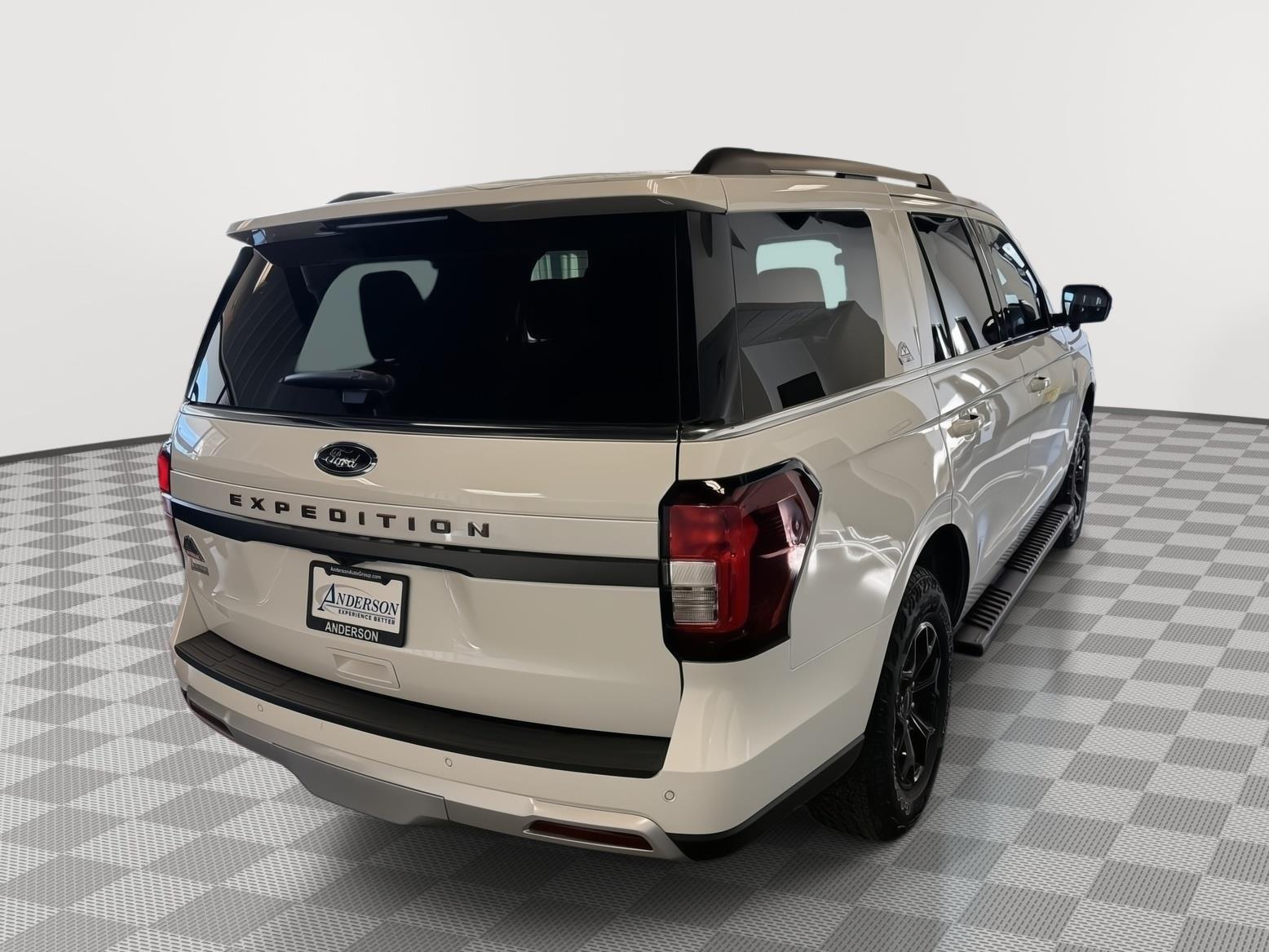 Pre-Owned 2024 Ford Expedition for sale in St. Joseph MO
