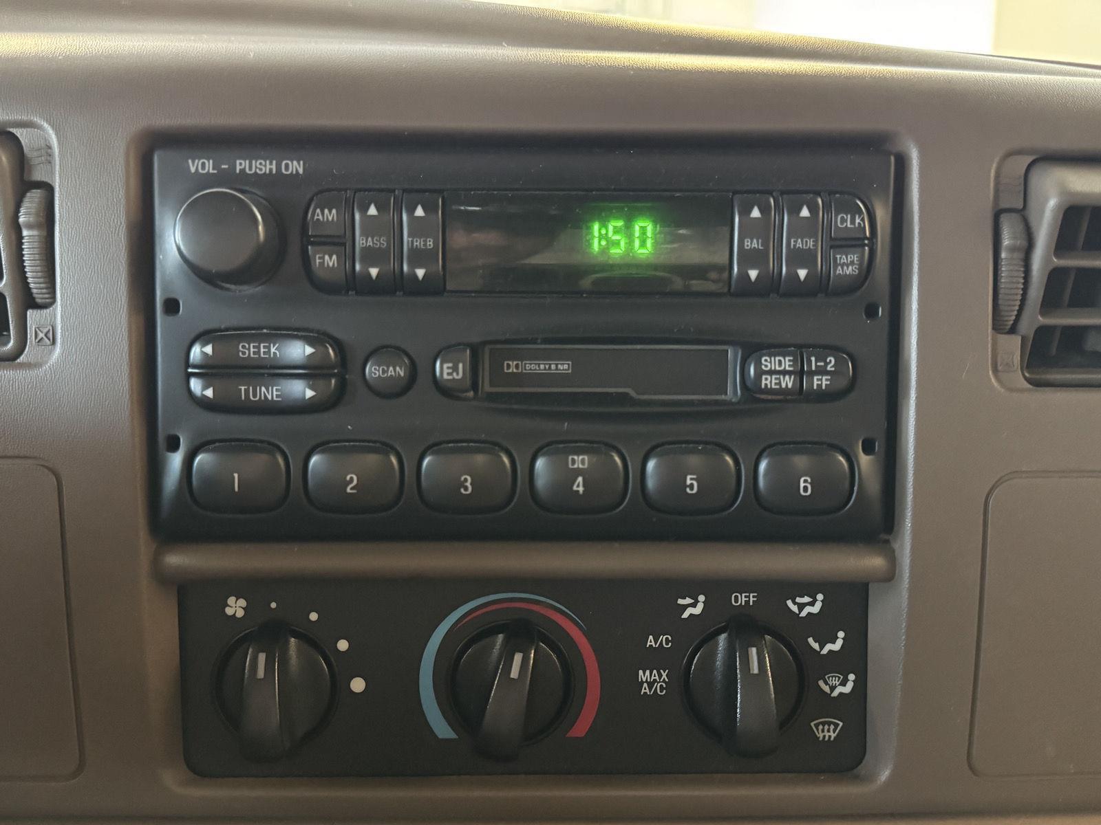 Used 1999 Ford Super Duty F-250 for sale in St. Joseph MO