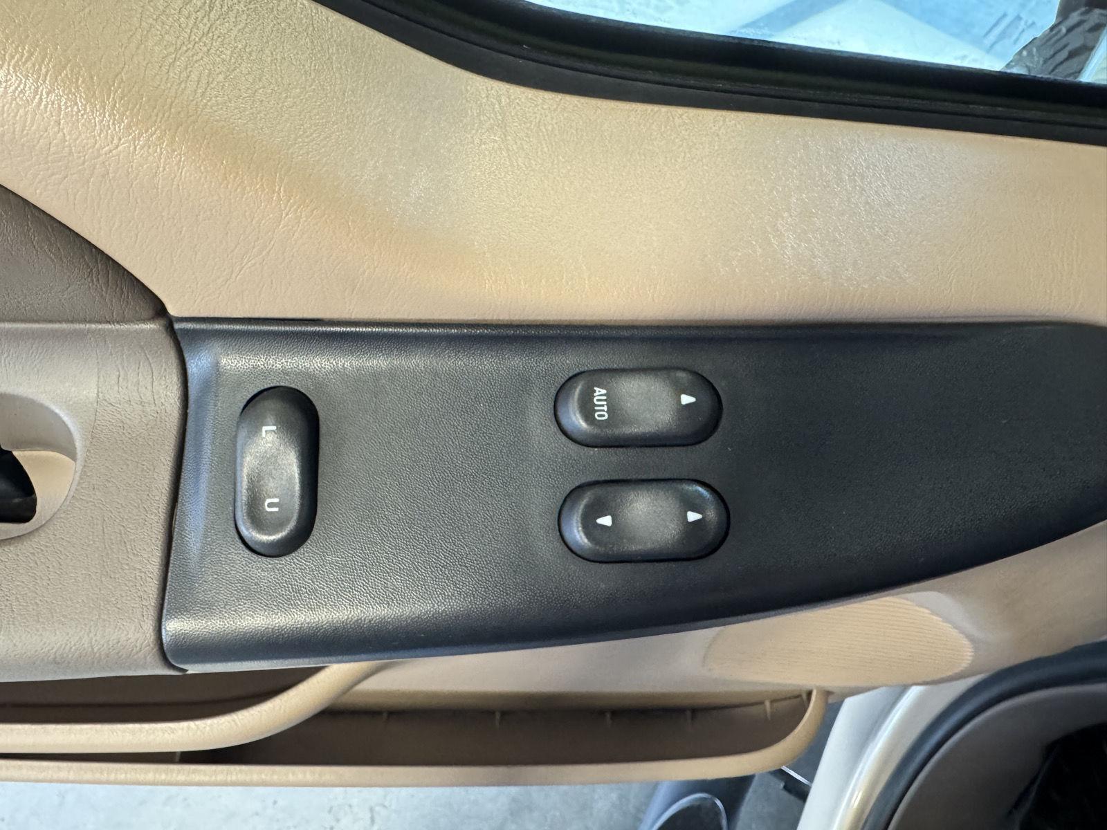 Used 1999 Ford Super Duty F-250 for sale in St. Joseph MO