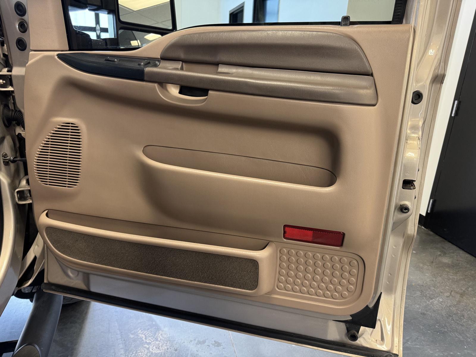 Used 1999 Ford Super Duty F-250 for sale in St. Joseph MO