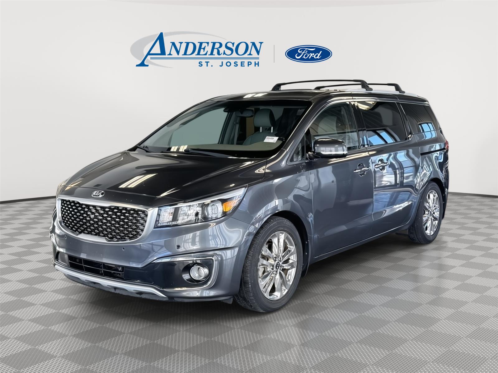 Used 2015 Kia Sedona for sale in St. Joseph MO