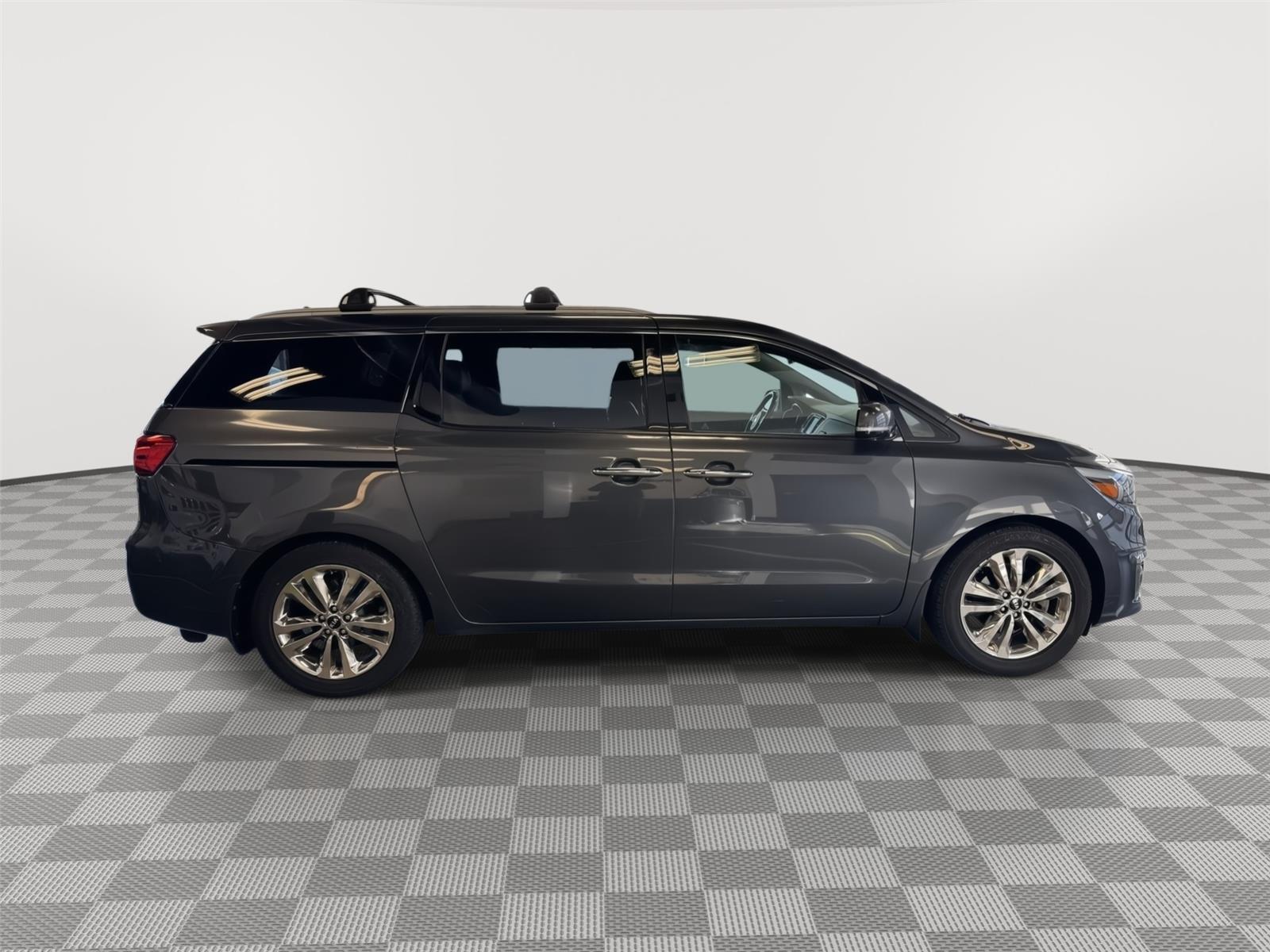 Used 2015 Kia Sedona for sale in St. Joseph MO