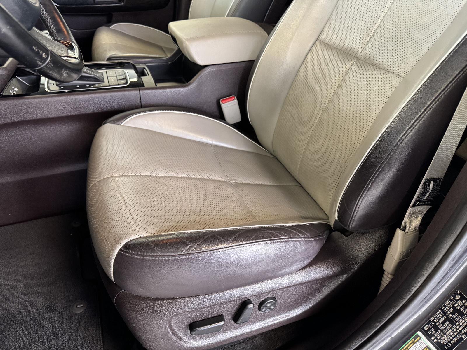 Used 2015 Kia Sedona for sale in St. Joseph MO