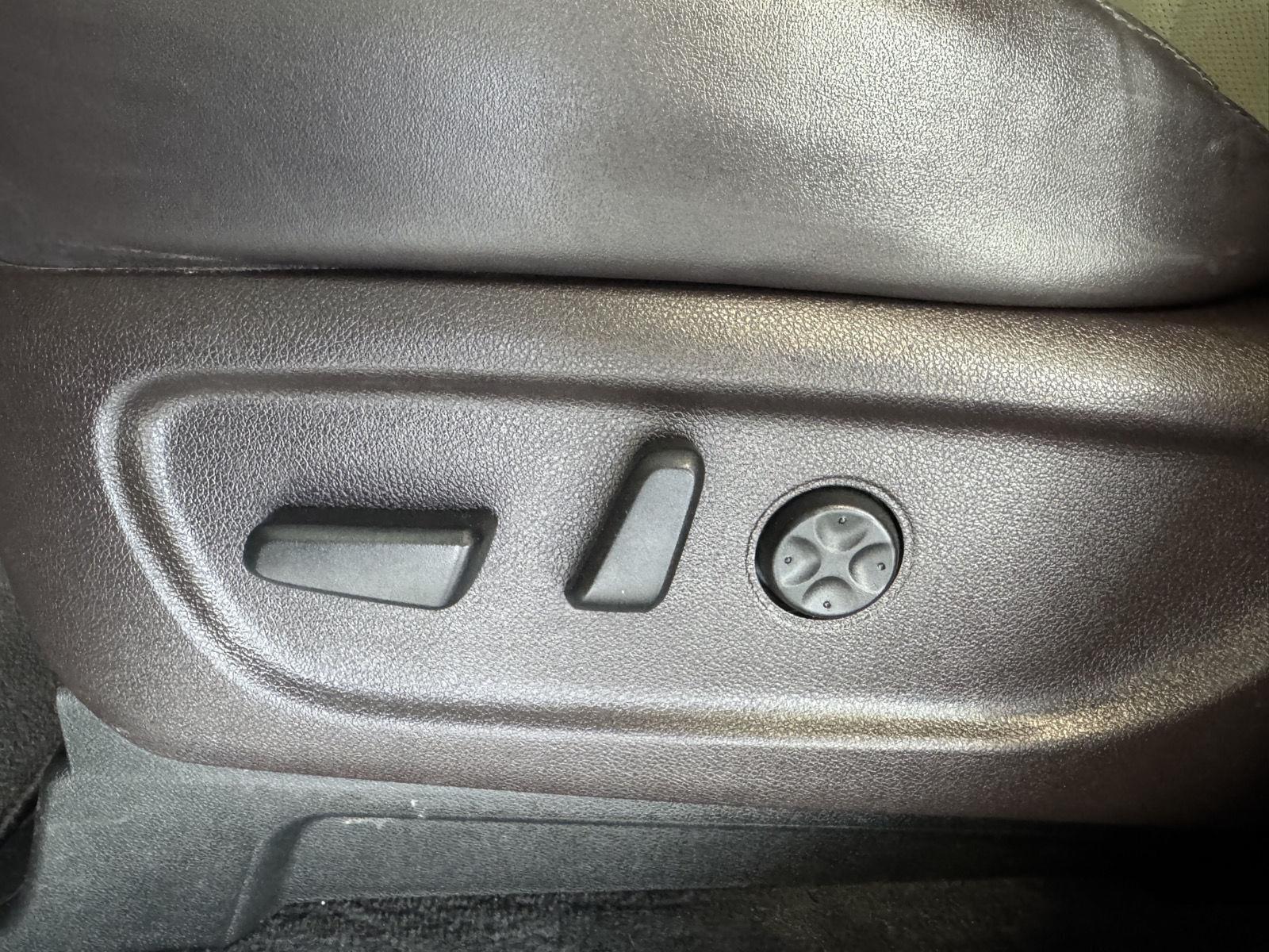 Used 2015 Kia Sedona for sale in St. Joseph MO