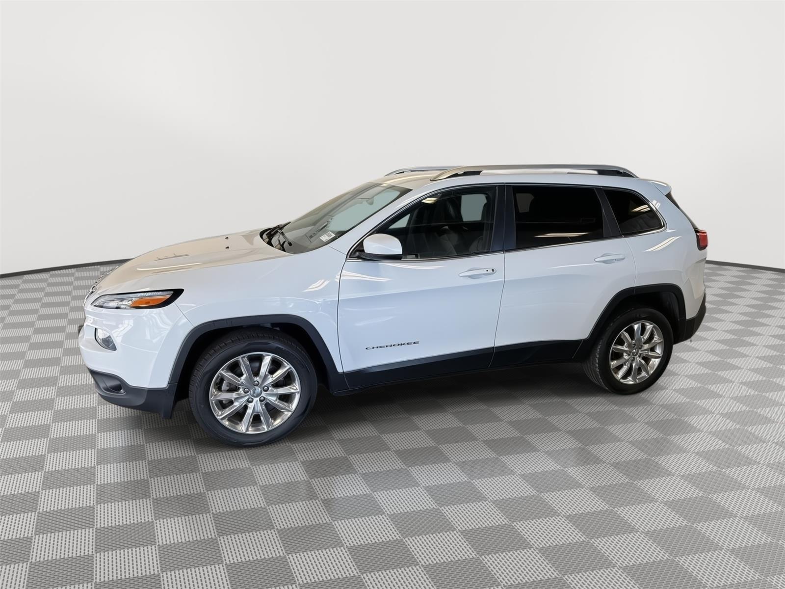 Used 2015 Jeep Cherokee for sale in St. Joseph MO