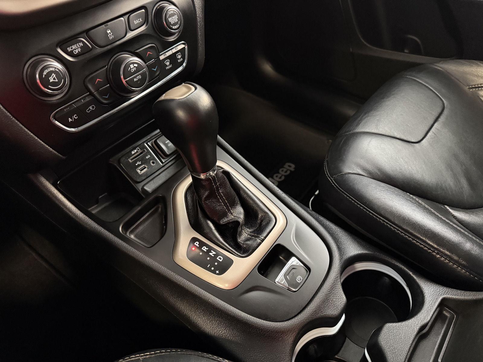 Used 2015 Jeep Cherokee for sale in St. Joseph MO