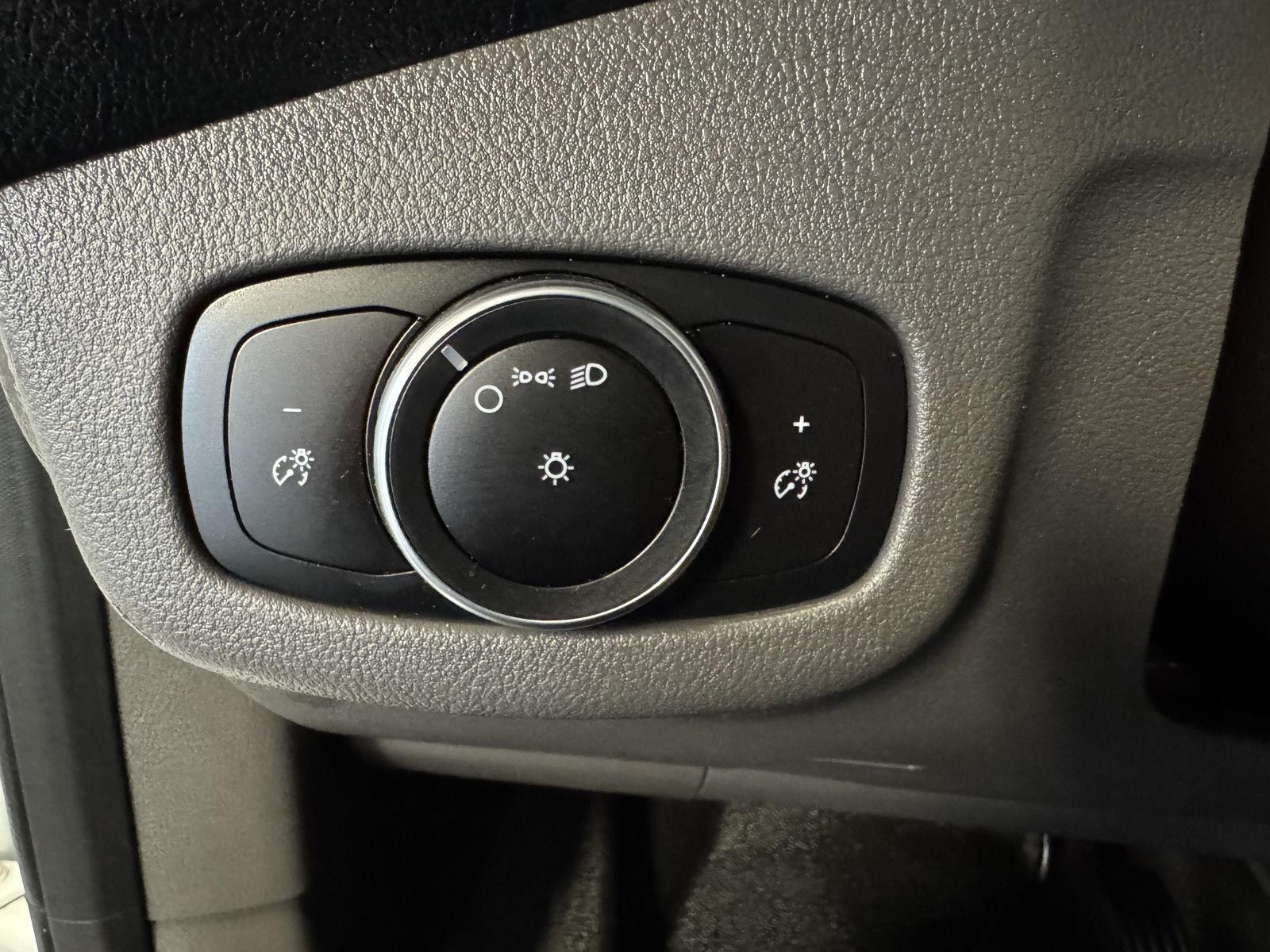 Used 2019 Ford Transit Connect Van for sale in St. Joseph MO