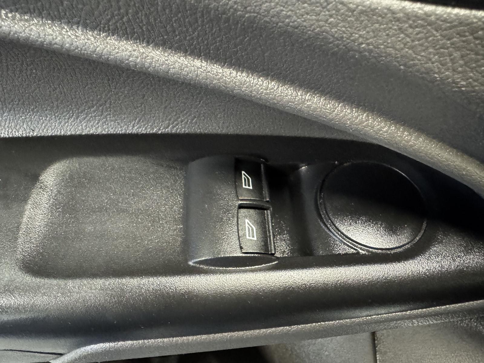 Used 2019 Ford Transit Connect Van for sale in St. Joseph MO