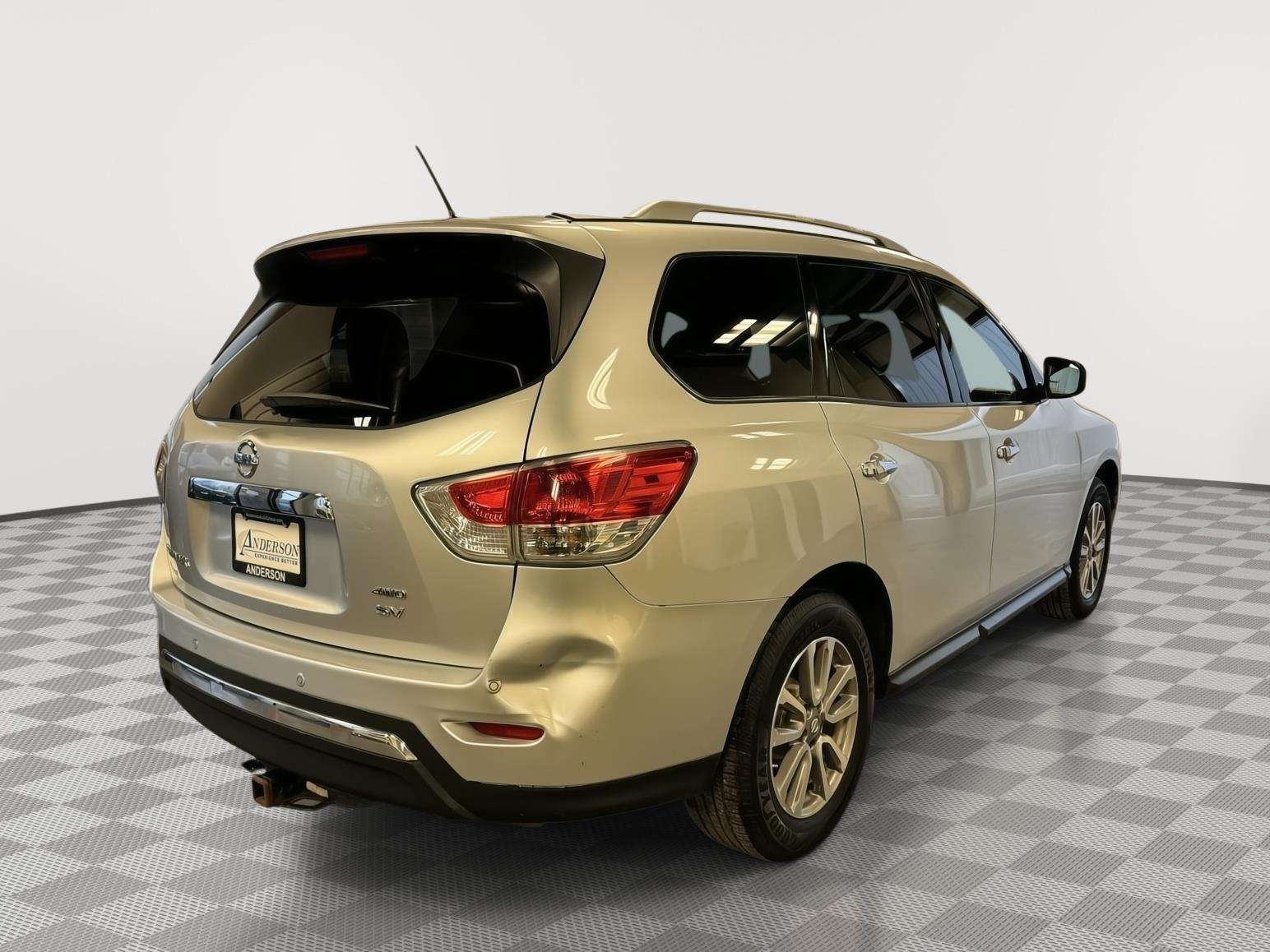 Used 2015 Nissan Pathfinder for sale in St. Joseph MO