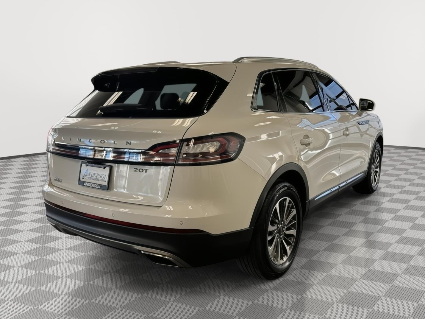 Pre-Owned 2020 Lincoln Nautilus for sale in St. Joseph MO