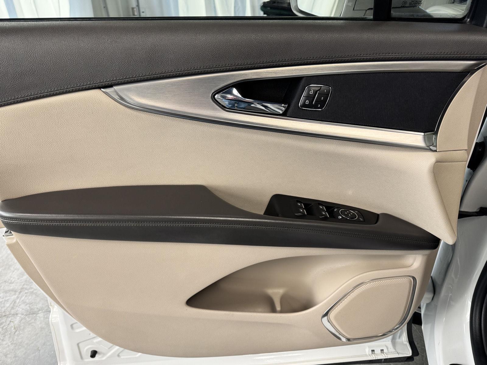 Pre-Owned 2020 Lincoln Nautilus for sale in St. Joseph MO