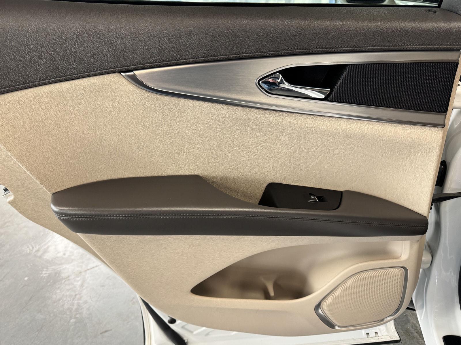 Pre-Owned 2020 Lincoln Nautilus for sale in St. Joseph MO