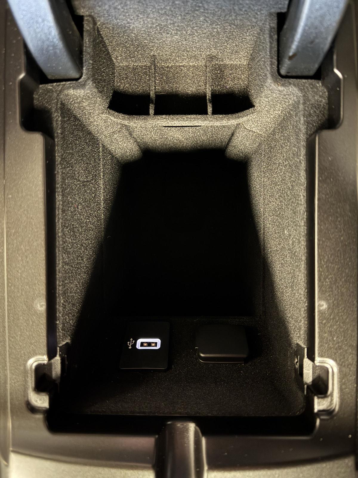 Pre-Owned 2020 Lincoln Nautilus for sale in St. Joseph MO