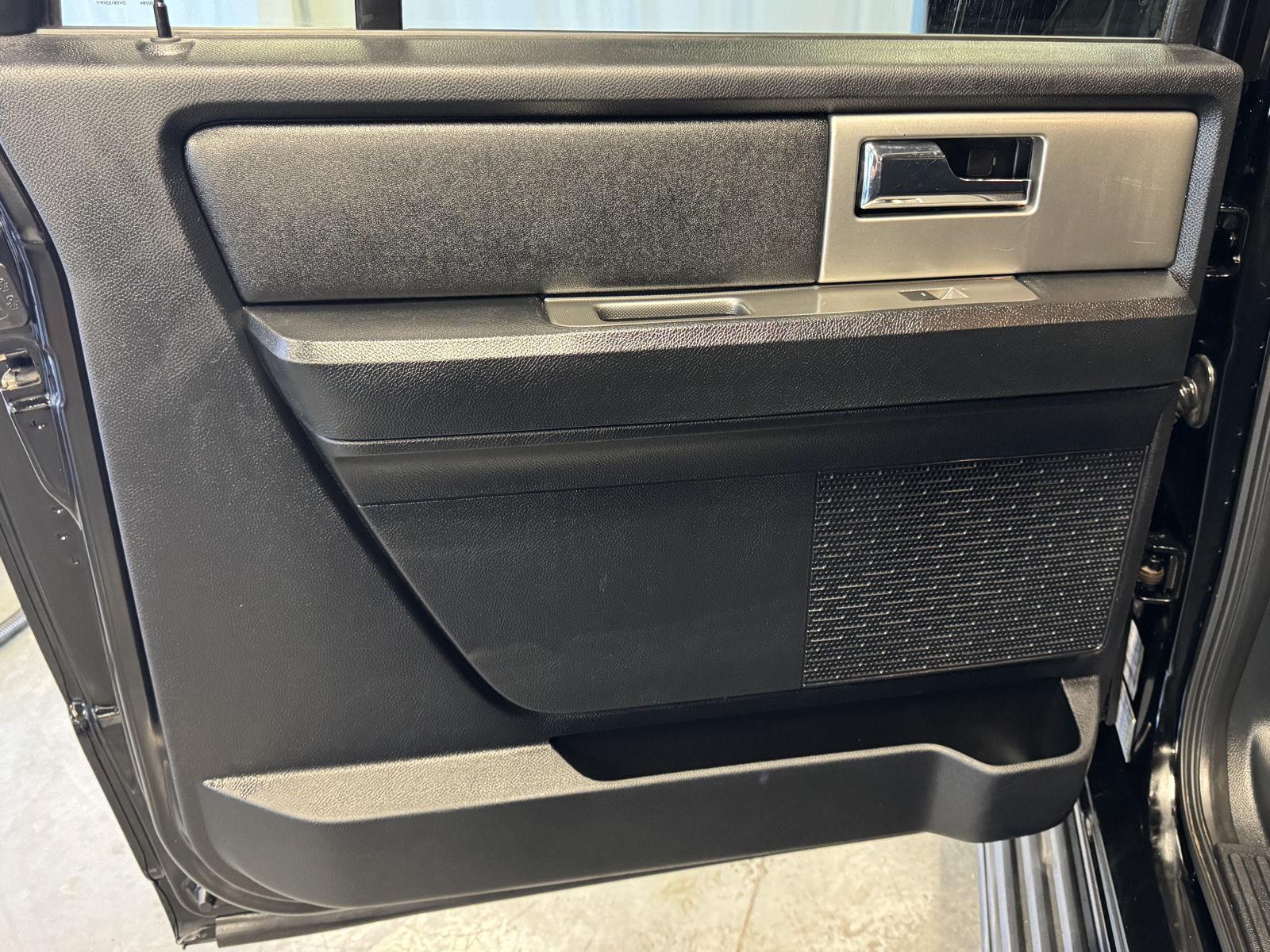 Pre-Owned 2017 Ford Expedition EL for sale in St. Joseph MO