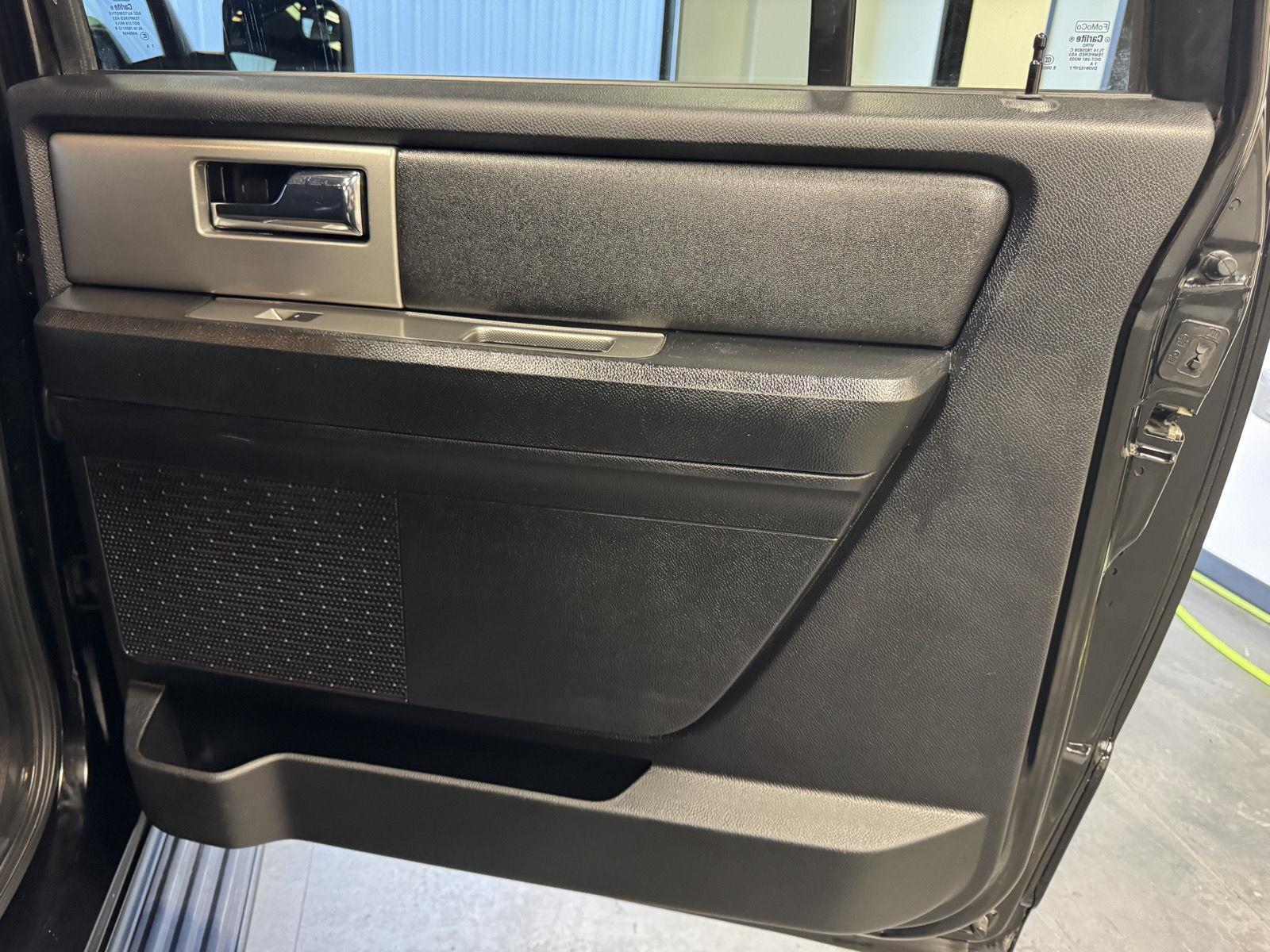 Pre-Owned 2017 Ford Expedition EL for sale in St. Joseph MO