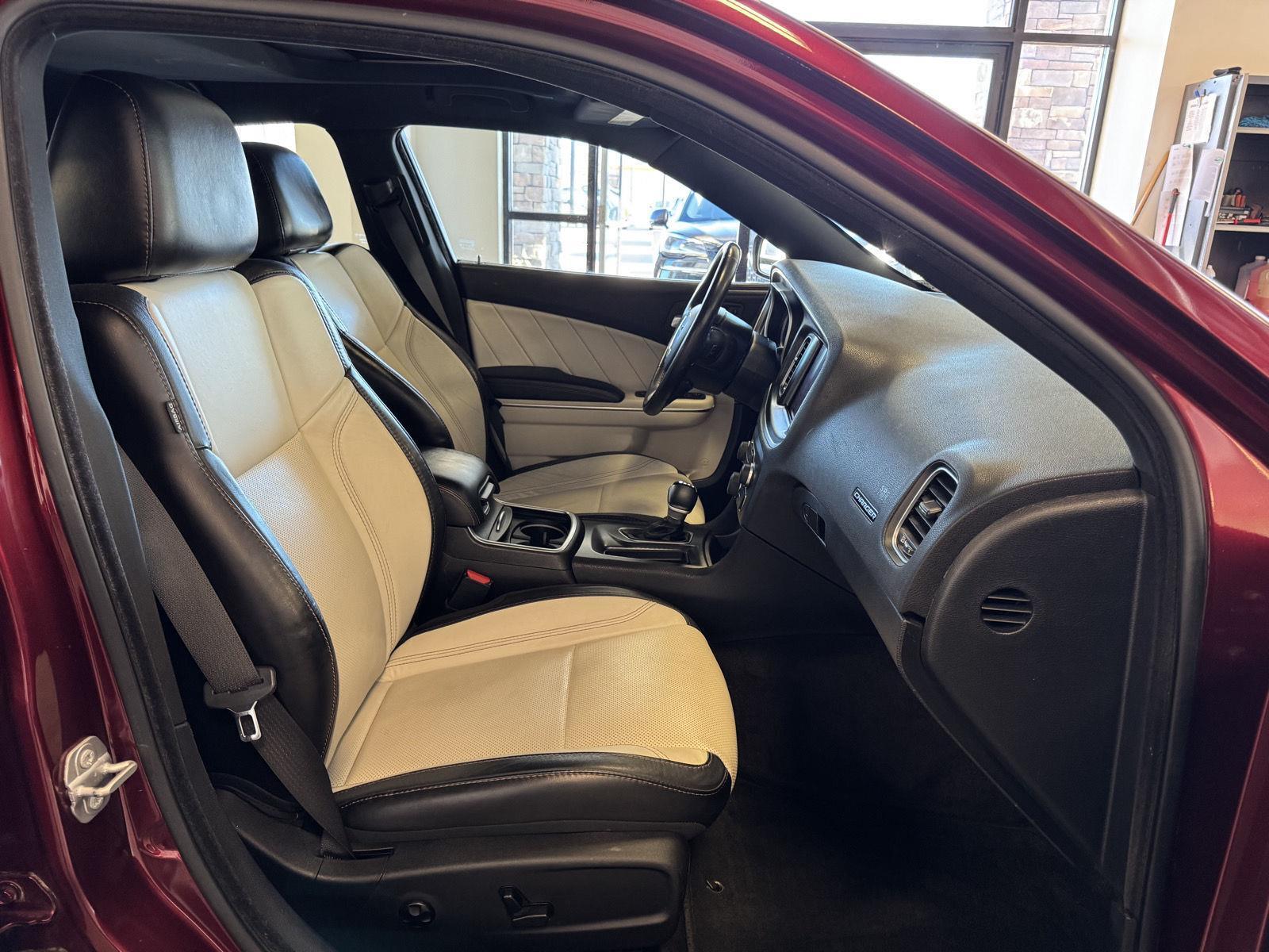 Used 2018 Dodge Charger for sale in St. Joseph MO