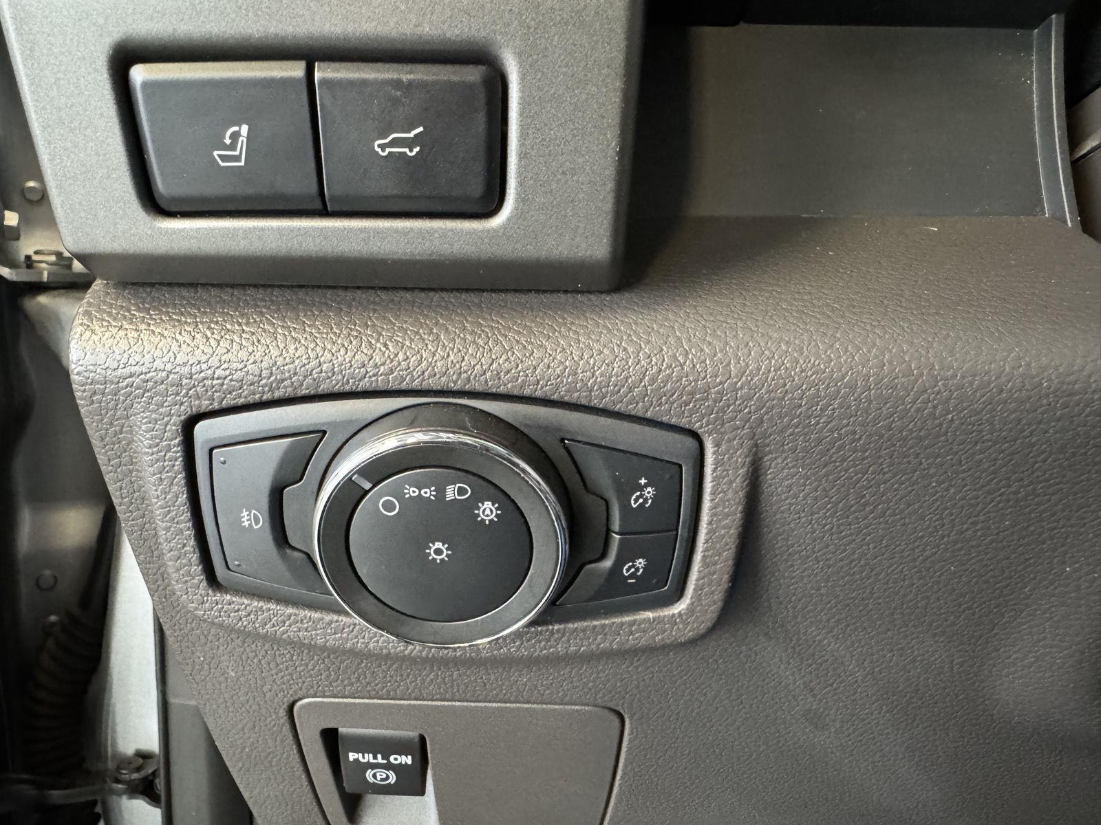 Used 2021 Ford Expedition for sale in St. Joseph MO