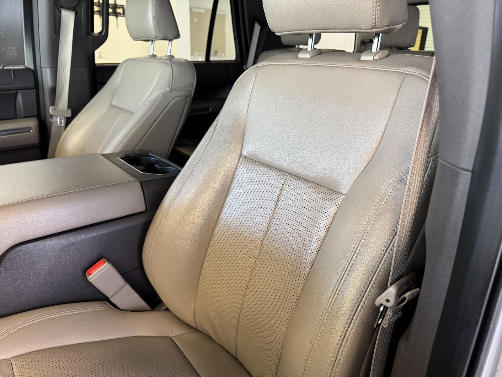 Used 2021 Ford Expedition for sale in St. Joseph MO