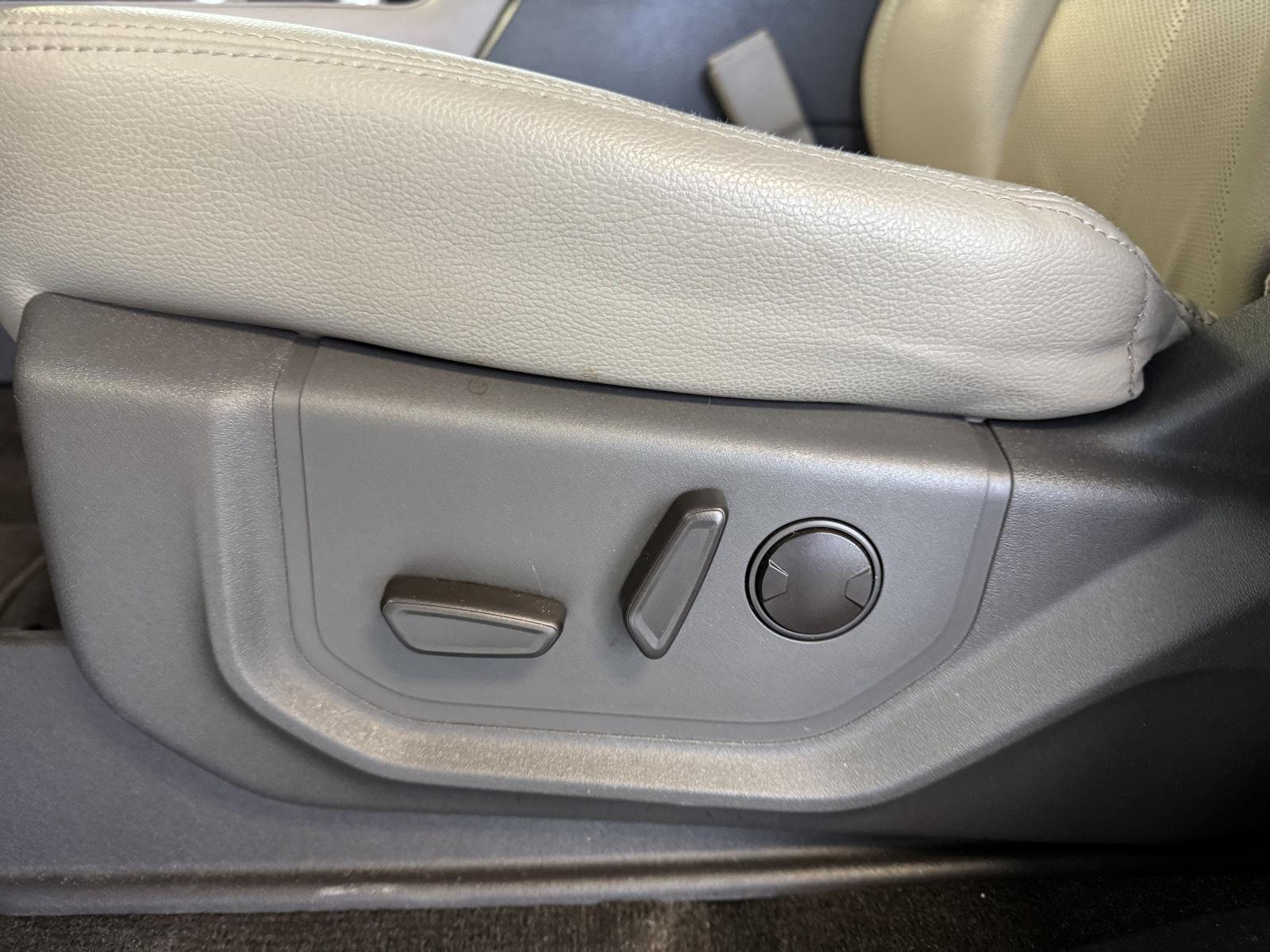 Used 2021 Ford Expedition for sale in St. Joseph MO