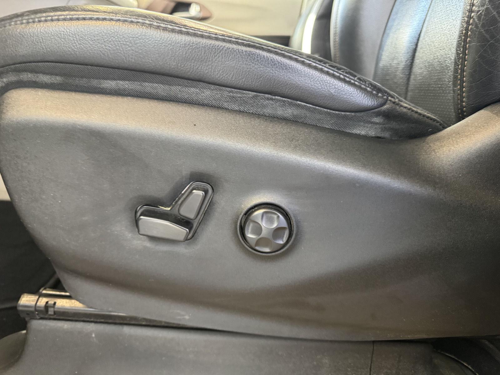 Used 2018 Chrysler Pacifica for sale in St. Joseph MO