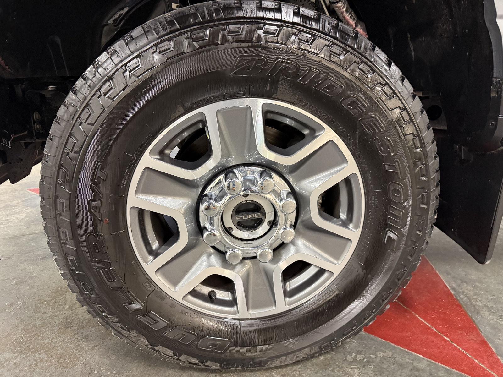 Pre-Owned 2024 Ford Super Duty F-350 for sale in St. Joseph MO