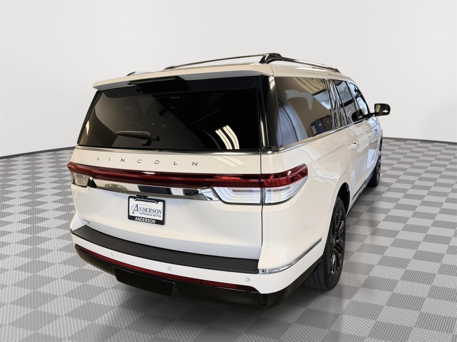 Used 2024 Lincoln Navigator L for sale in St. Joseph MO