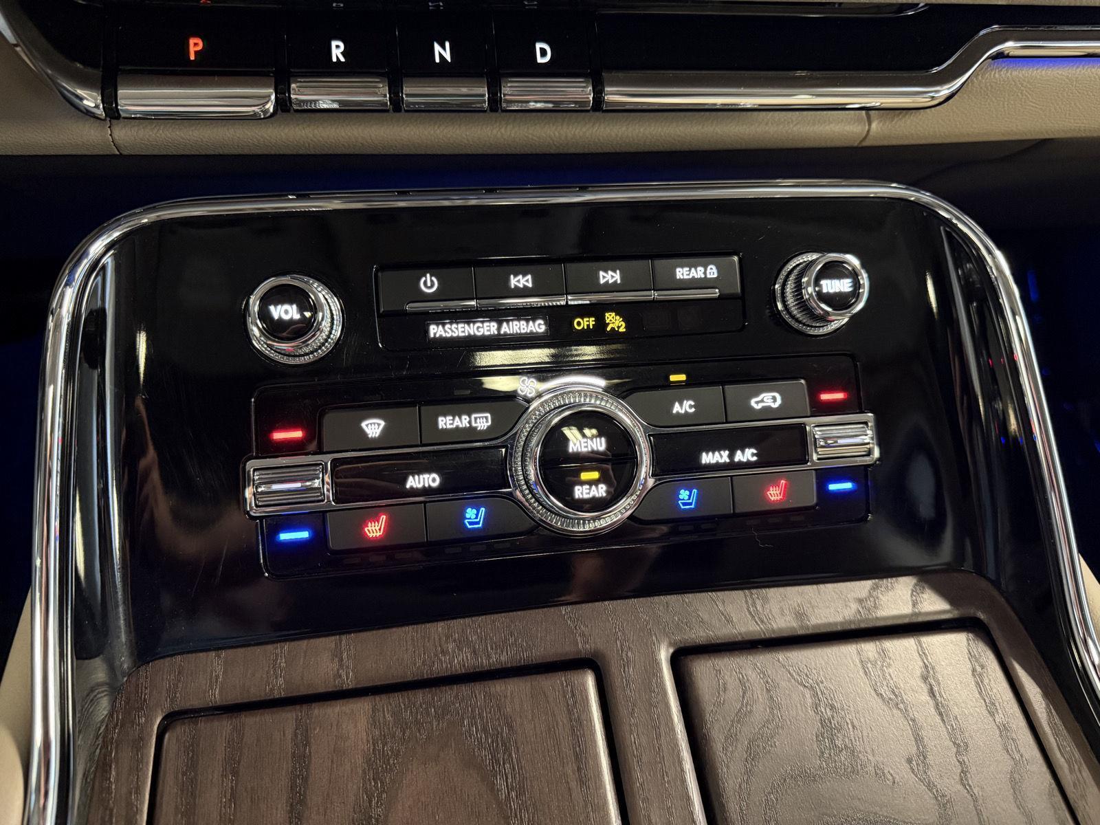 Used 2024 Lincoln Navigator L for sale in St. Joseph MO