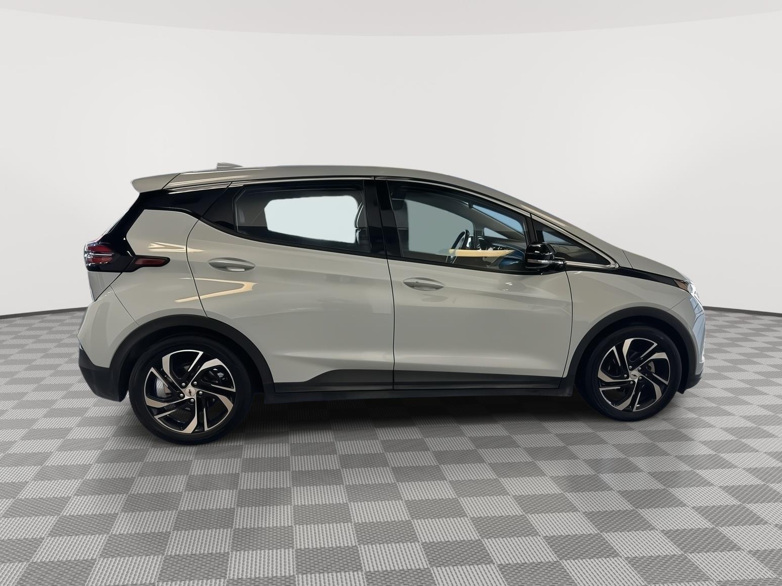 Used 2022 Chevrolet Bolt EV for sale in St. Joseph MO