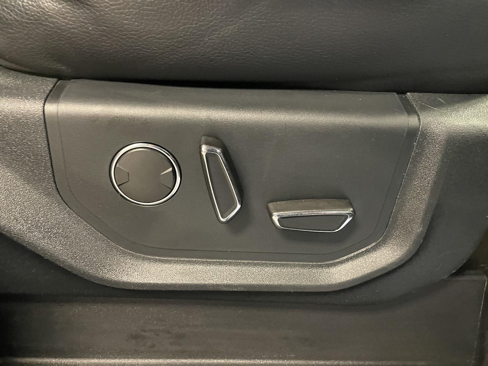 Pre-Owned 2020 Ford Expedition Max for sale in St. Joseph MO