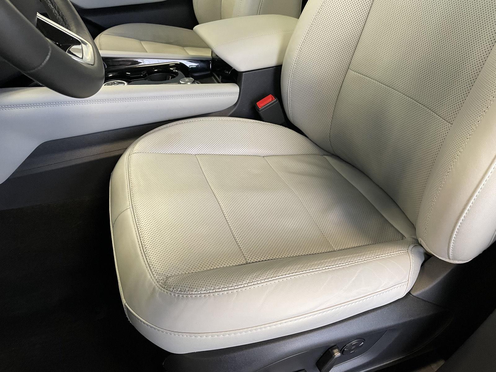 Pre-Owned 2025 Ford Explorer for sale in St. Joseph MO