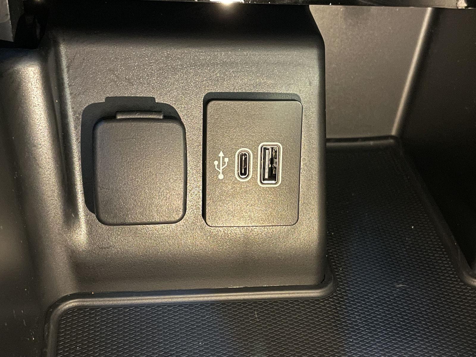 Pre-Owned 2025 Ford Explorer for sale in St. Joseph MO